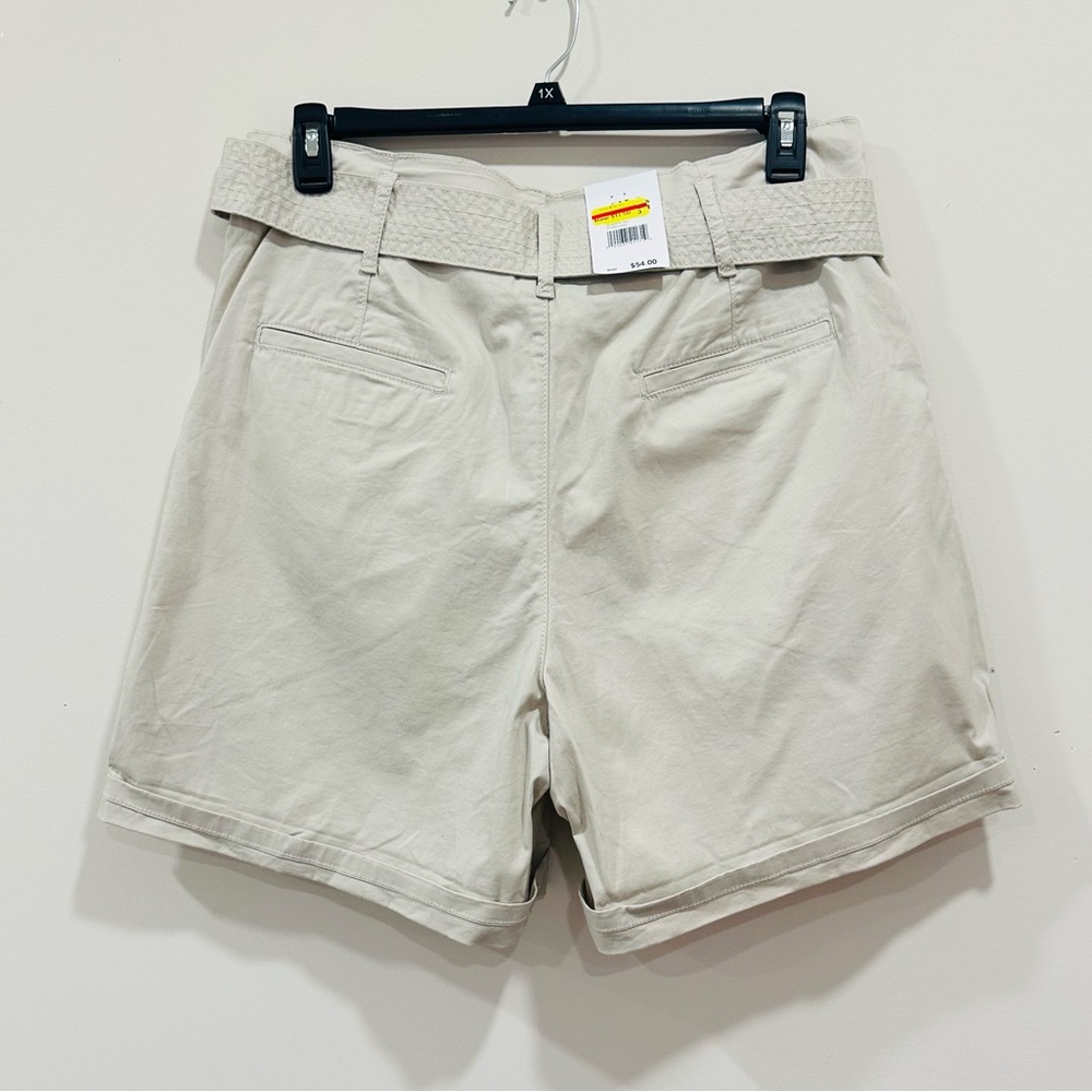 NWT Womens Gloria‎ Vanderbilt Vacation Shorts Sz 16 Belted Cuffed Stretch Chino - Picture 2 of 8